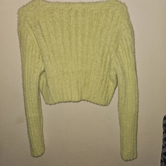 Better Be Neon Green Cropped Cardigan - Picture 6 of 9